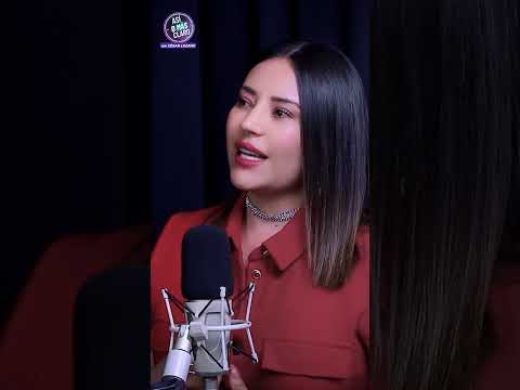 ¿Qué hacer cuando alguien te quiere dar malas vibras? | Amparo López en @asiomasclaropodcast